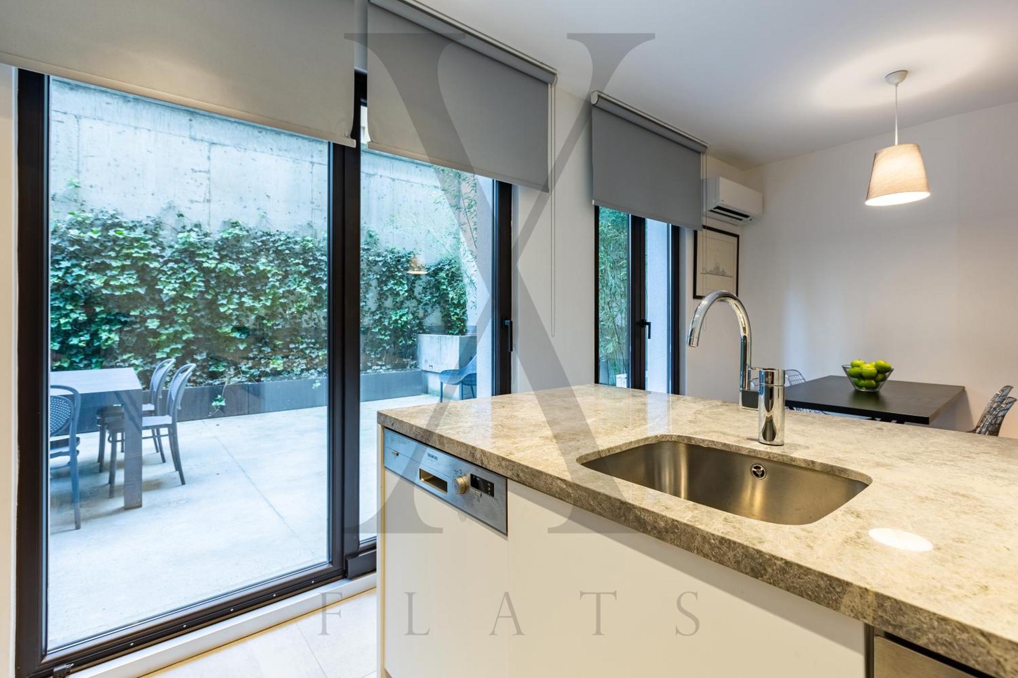 X Flats Vilhelm Apartament Istanbul